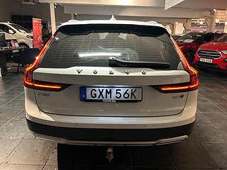 Volvo V90 Cross Country B4 AWD Aut Momentum Kamera/H&K/MoK