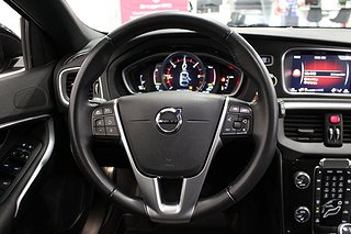 Halvkombi Volvo V40 Cross Country 11 av 20