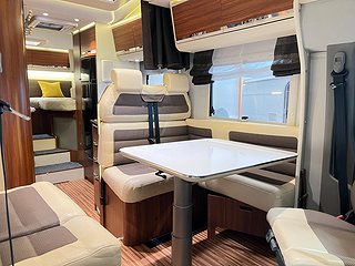 Husbil-halvintegrerad Adria MATRIX SUPREME M 687 SL 10 av 36