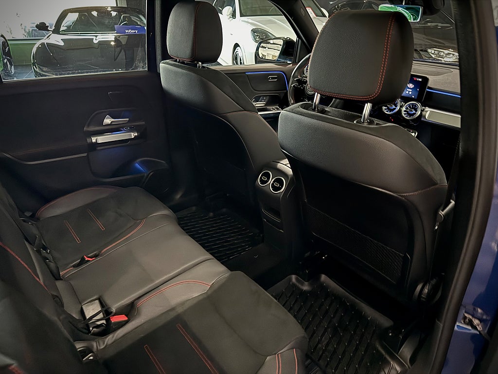 Mercedes-Benz GLB 200 AMG Premium 7 sits Värmare Glastak Drag - bild 6