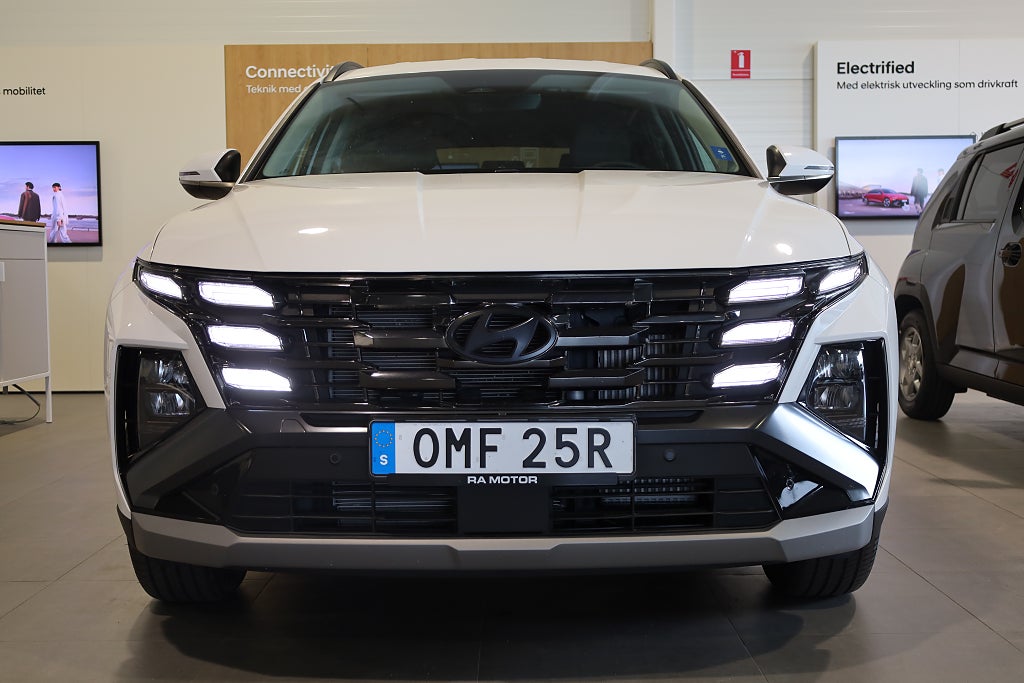 Hyundai Tucson 1.6 T-GDI 160hk MHEV Essential |Navi|Kamera|Keyless| 2025