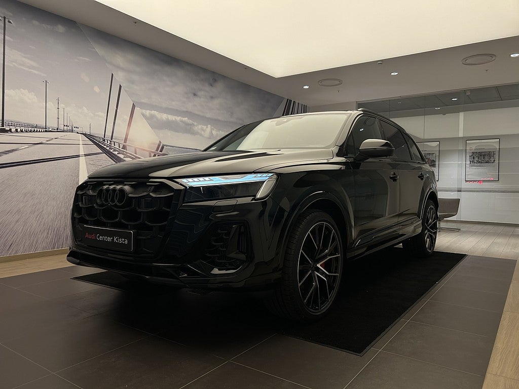 Audi SQ7 TFSI 507 HK