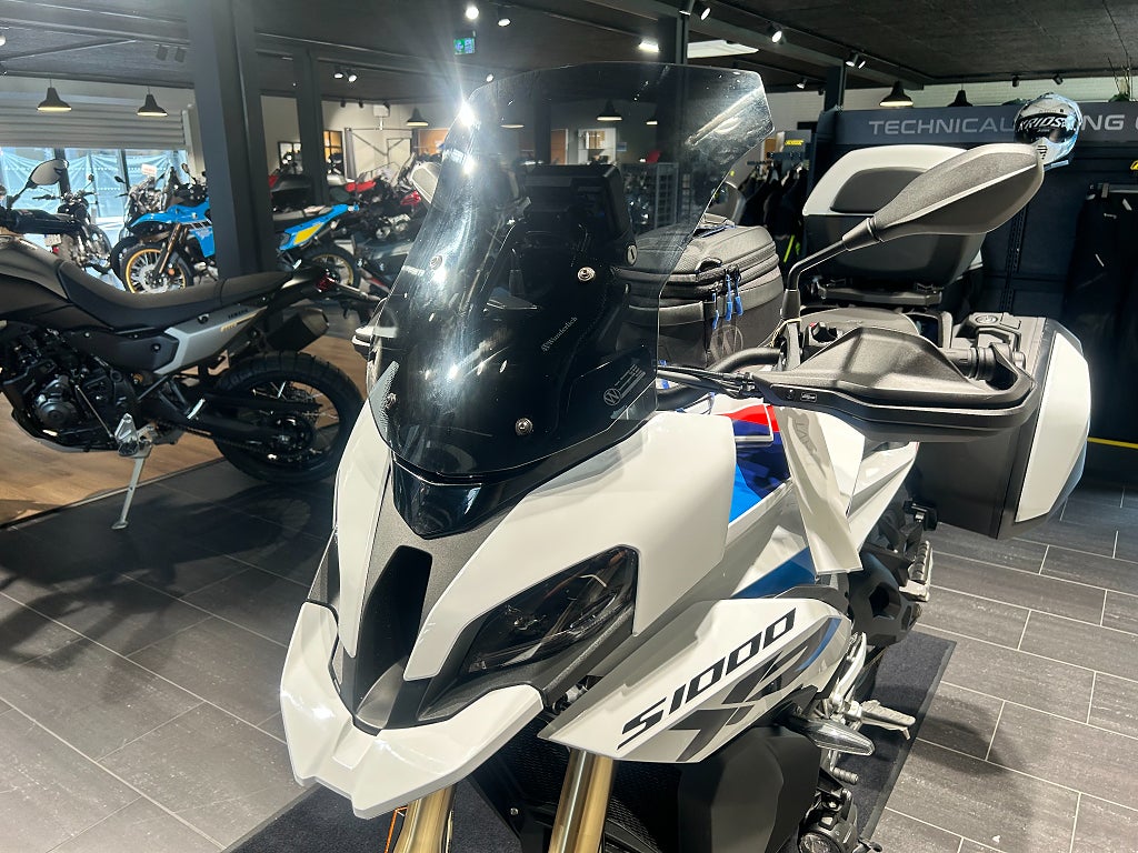 BMW S1000XR /Service Inclusive/3st väskor/Evotech/1260 mil
