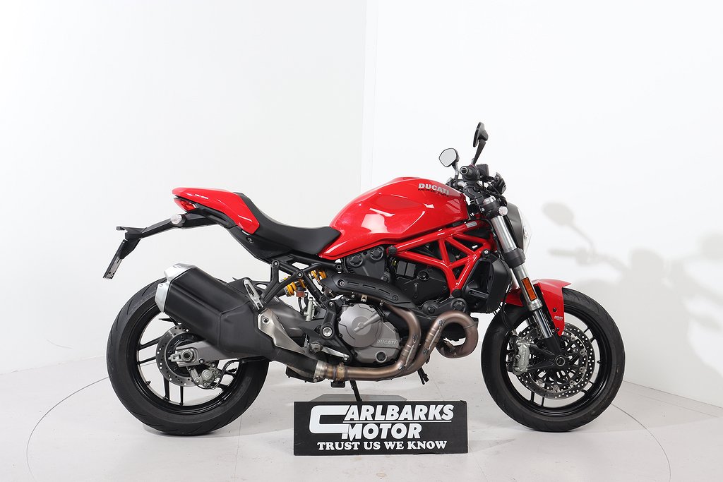 Ducati Monster 821  