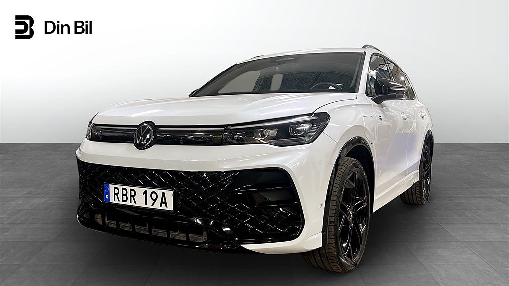 Volkswagen Tiguan R-LINE eHybrid 272HK