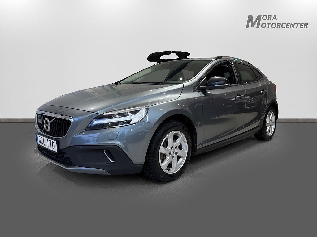 Volvo V40 Cross Country D3 Geartronic Momentum Dragkrok, Vinterhjul