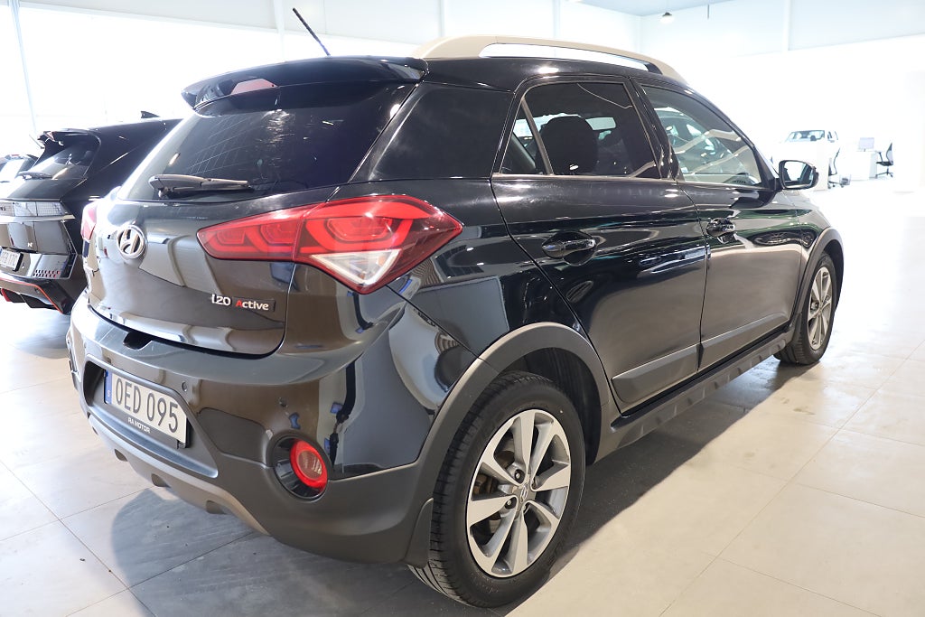 Hyundai i20 Active 1.0 T-GDI blue Premium Blåtand PDC Rattvärme 2017