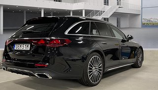 Kombi Mercedes-Benz E 8 av 8