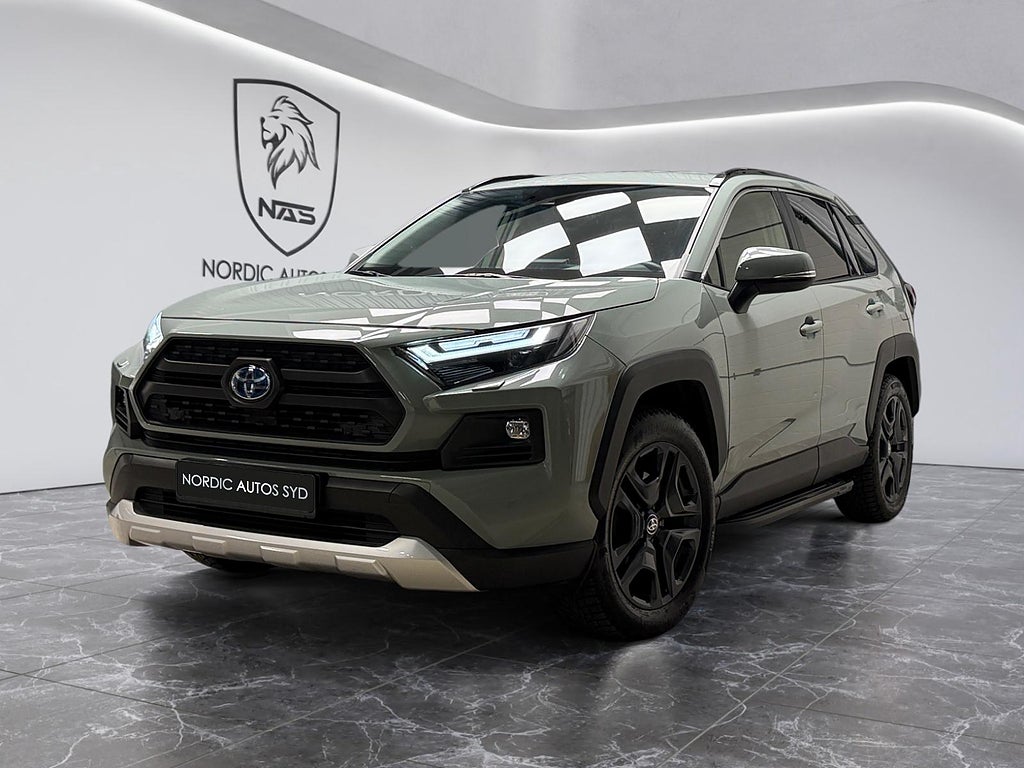 Toyota RAV4 Hybrid / AWD-i E-CVT / Adventure / Drag