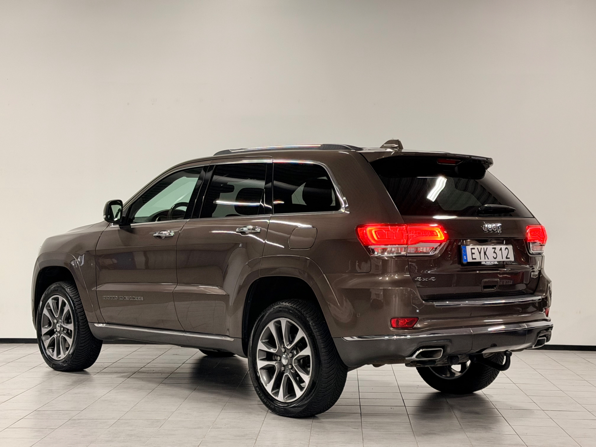 Jeep Grand Cherokee 3.0 V6 CRD 4WD 2017, photo 6/69