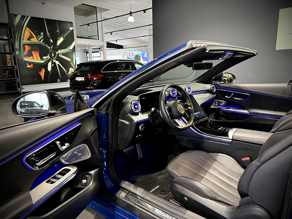 Mercedes-Benz CLE 300 4MATIC Cabriolet AMG Premium Plus Nightpackage - bild 18