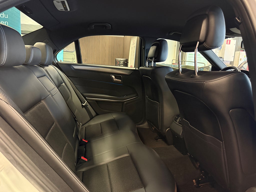 Mercedes-Benz E220 2014 - miniatyr 21