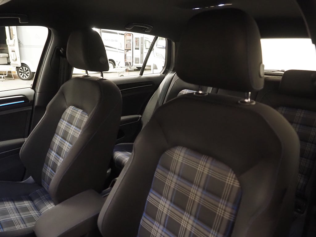 Volkswagen Golf GTE 1.4 TSI Plug-in 204hk Drag Backkamera 2016