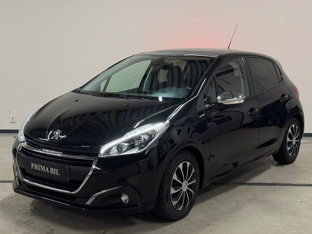 Peugeot 208 5-dörrar 1.2 PureTech 82 Style Panorama CarPlay 1.95%