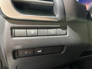 SUV Nissan Qashqai 14 av 20