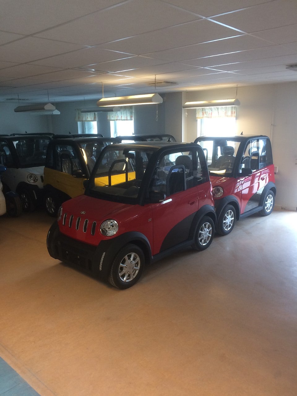 Titan R4 UTTAGBART LITHIUMBATTERI KLASS 2 