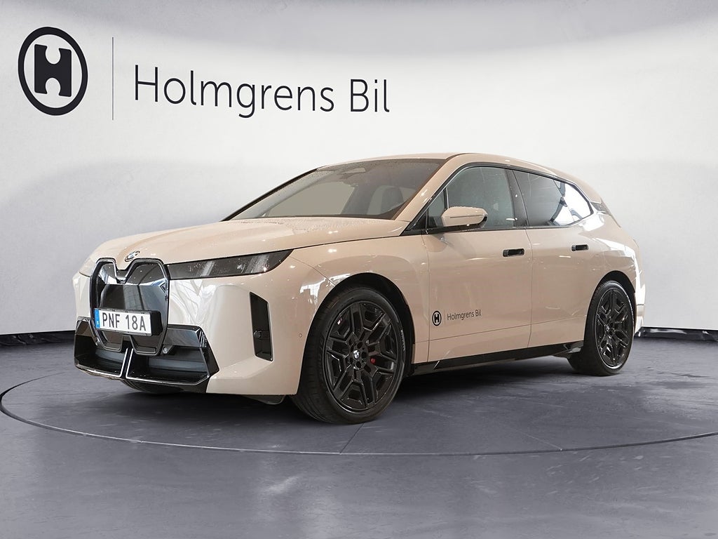 BMW iX xDrive60 4,45% ränta Charged M Sport Pro Edition Drag