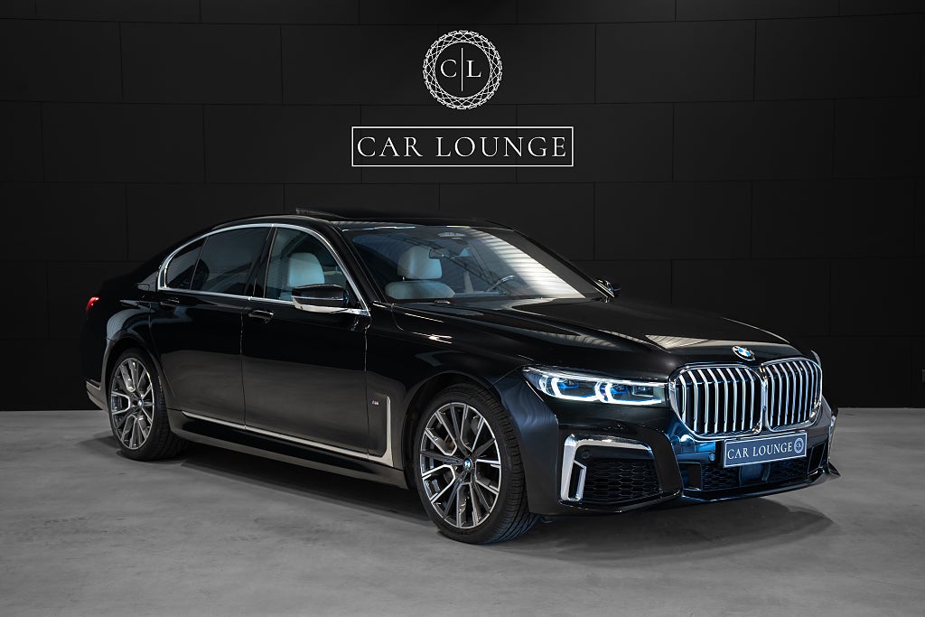BMW 7 Series 750 2020