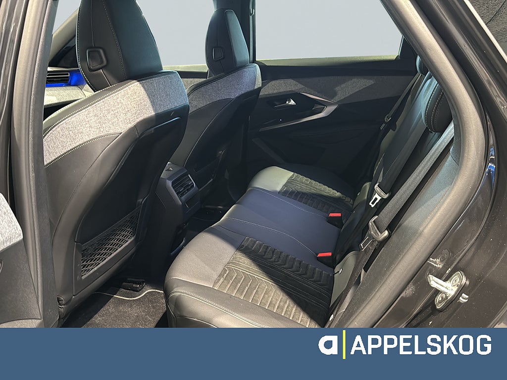 Peugeot E-3008 GT 73kWh  thumbnail