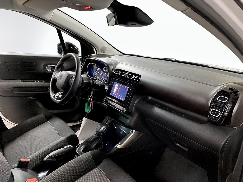 Bild på Citroën C3 Aircross Shine 1.2 PT 130hk Aut - CARPLAY, NAVI