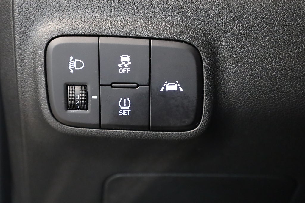 Hyundai i10 1.0 blue AMT Essential CarPlay Rattvärme Leasbar 2022