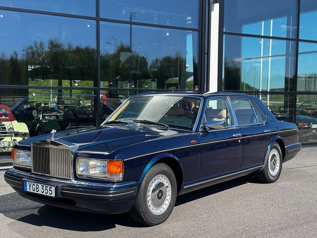Rolls-Royce Silver Spirit 6.75 V8 endast 5600mil