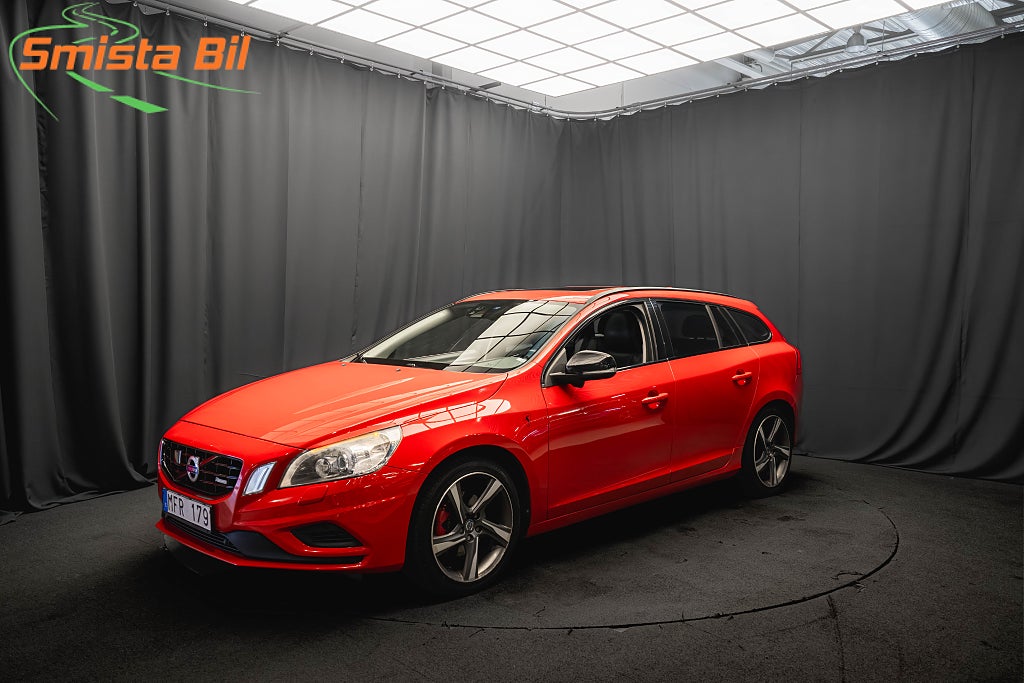 Volvo V60 D3 R-Design LÄDER D-VÄRM ELSTOL BLIS ADAPTIV-FART