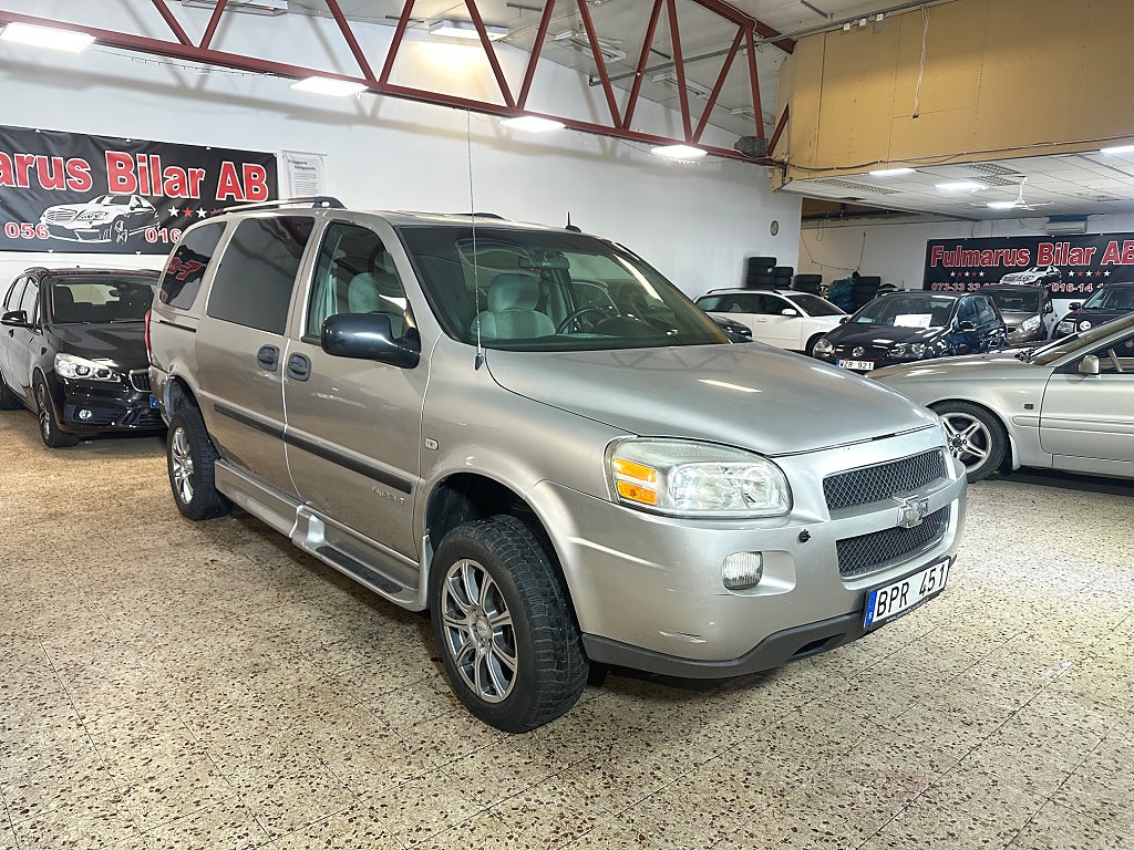 Chevrolet Uplander EWB 3.9 V6 E85 handikapp Ny Servad 
