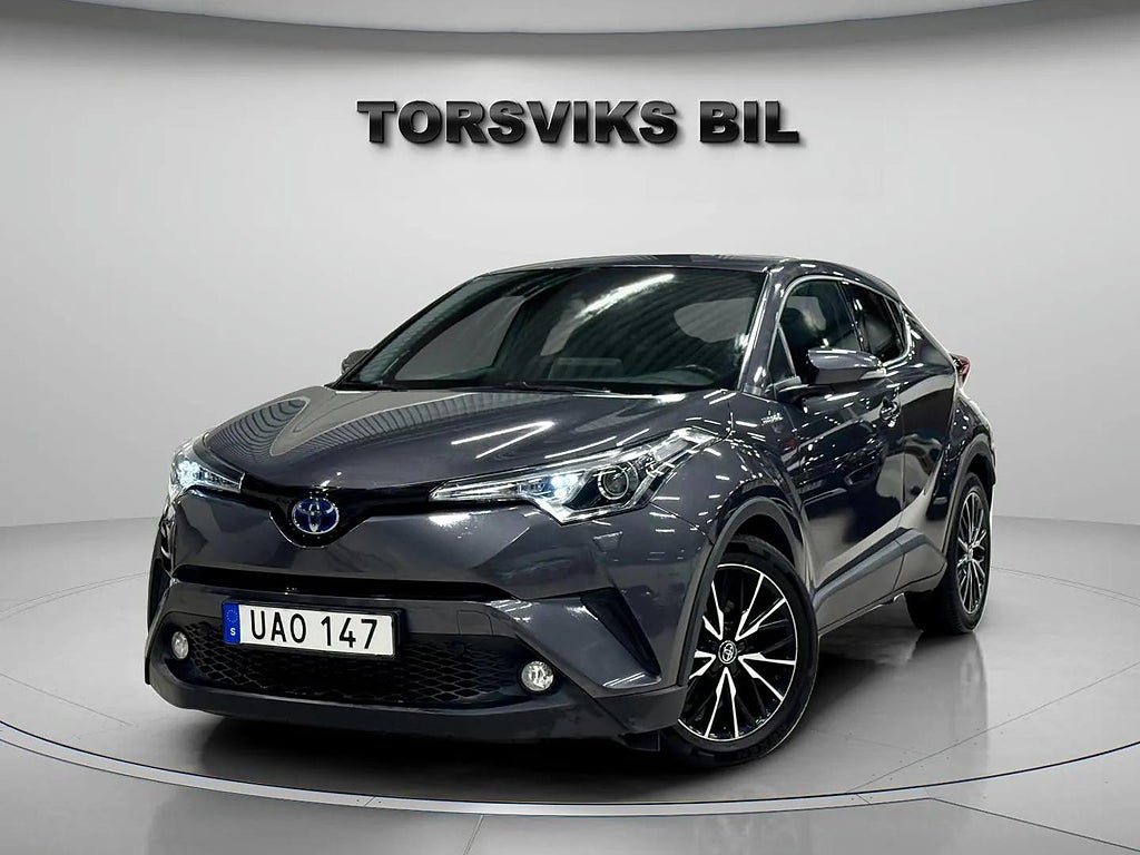 Toyota C-HR Hybrid CVT X-Edition Skinn JBL 8800 Mil 2 Ägare