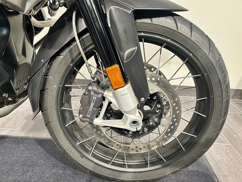 BMW R1250GS/Triple Black/Performance/3st väskor