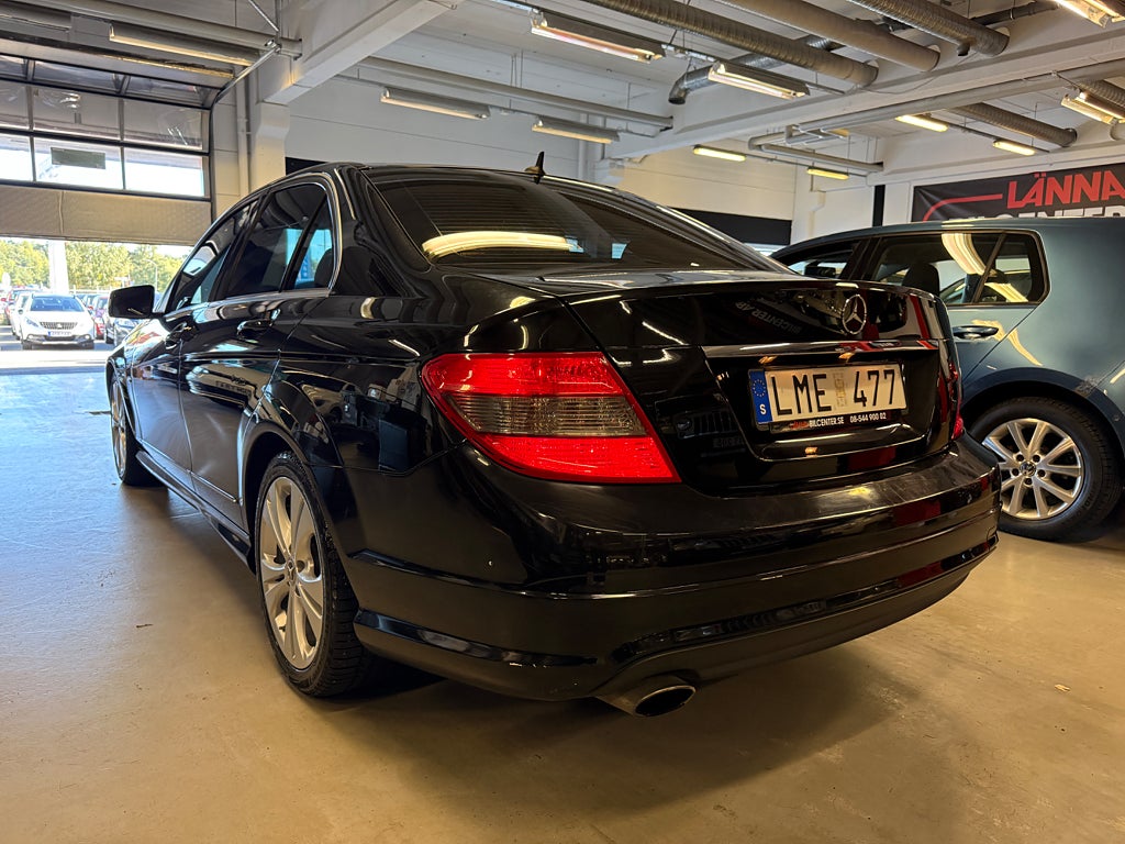 Mercedes-Benz C200 2009 - miniatyr 8