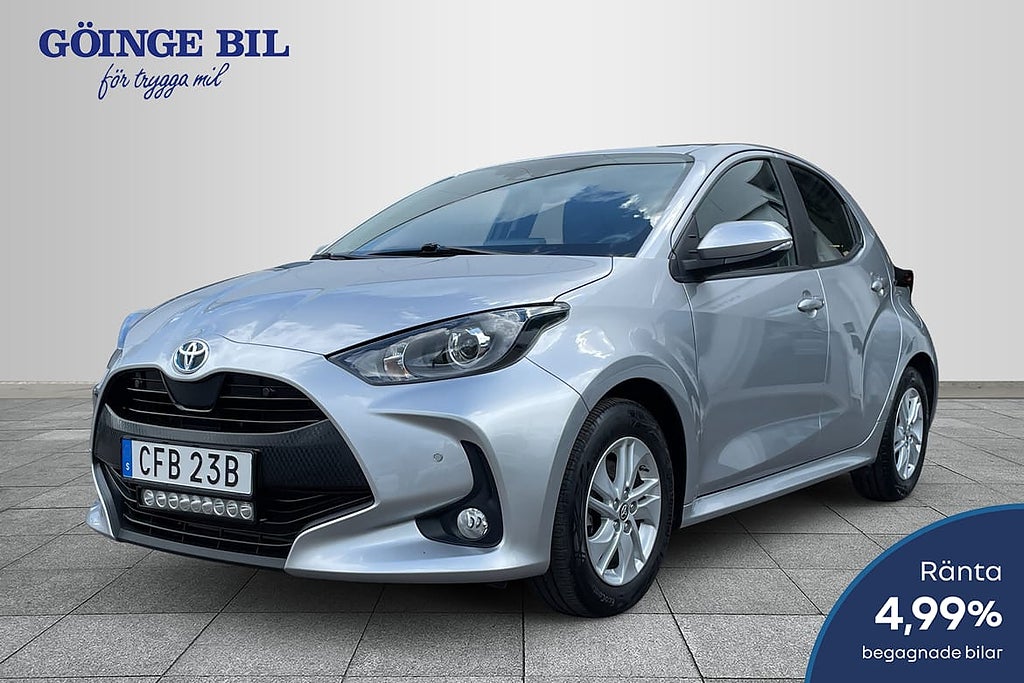 Toyota Yaris Hybrid CVT 116hk Backkamera/ Led-ramp/ Carpl...
