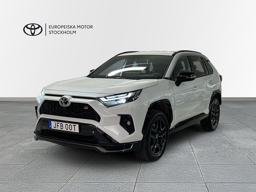 Toyota RAV4 Plug-in Hybrid 2,5 LADDHYBRID AWD-I GR SPORT / VINTERHJUL