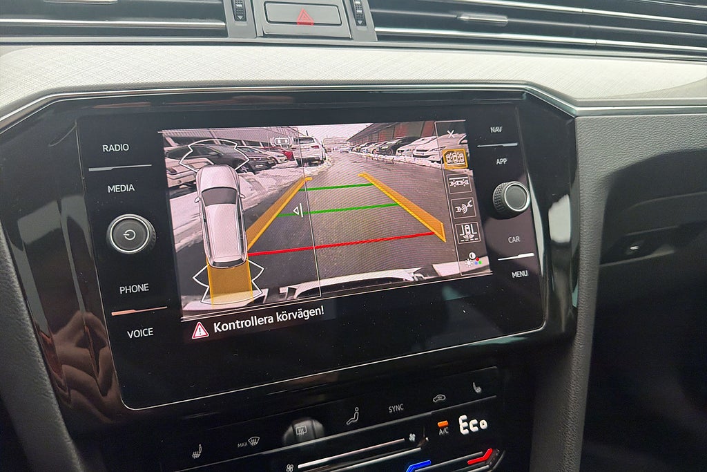 Volkswagen Passat 2021