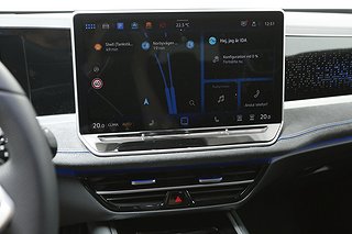 Kombi Volkswagen Passat 17 av 26