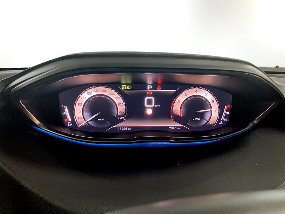 Bild på Peugeot 3008 GT 1.2 PT 130hk Aut B-KAMERA CARPLAY