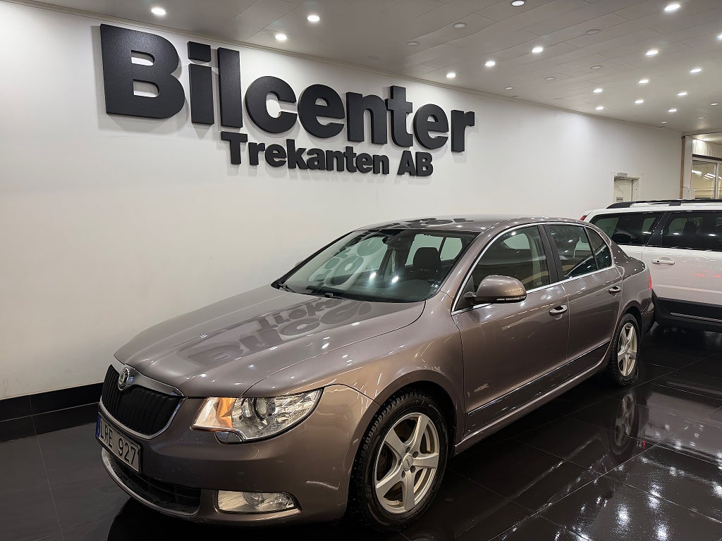 Skoda Superb 1.6 TDI Elegance Euro 5 Dragkrok 