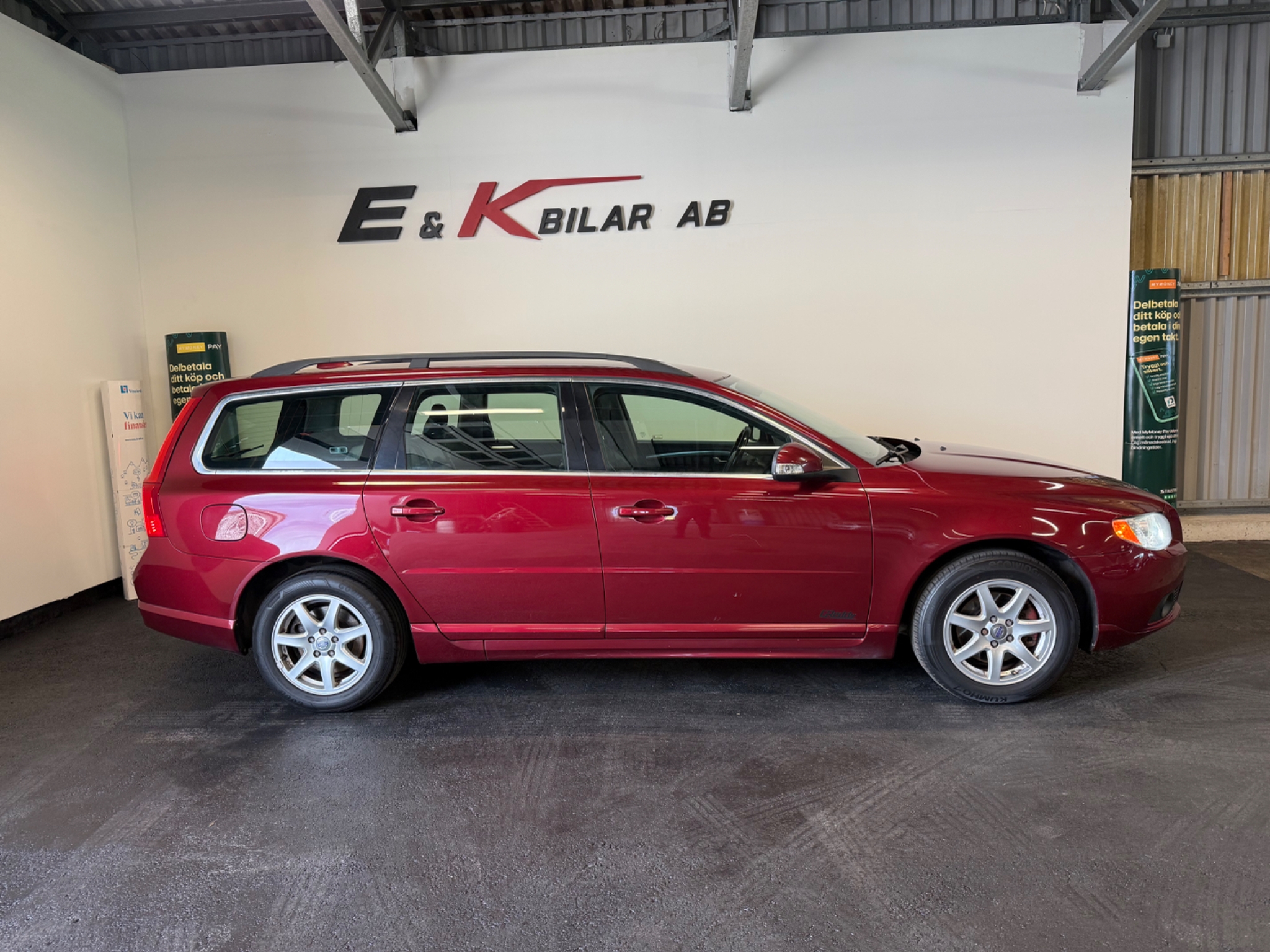 Volvo V70 2.0F Momentum Euro 4 2010, bild 2/43