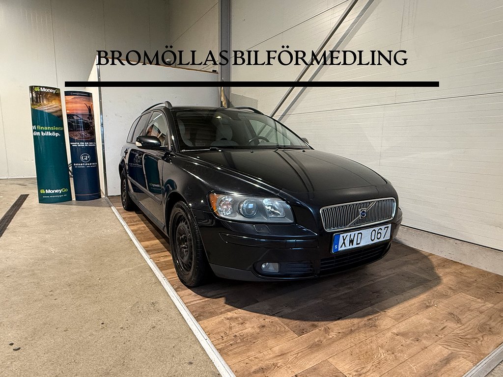 Volvo V50 T5 220hk Kinetic | Bes 