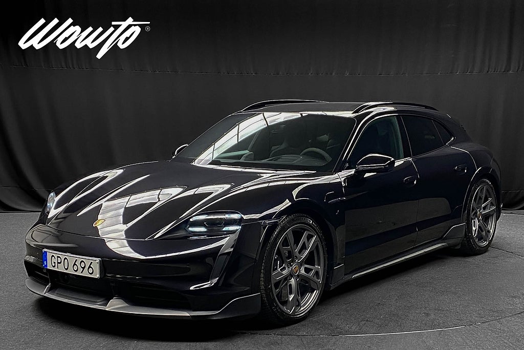 Porsche Taycan Turbo S Cross Turismo 761HK /PCCB/HuD/Se Spec