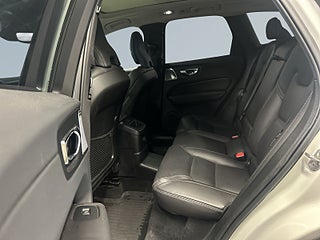 Volvo XC60 RechargeT6 AWD Drag/Kamera/Bowers&Wilkins/Skinn/S&Vdäck – bild 13