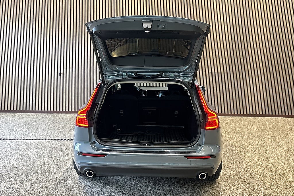 Volvo V60 B4 Geartronic Momentum Advanced Navi Pro Edition