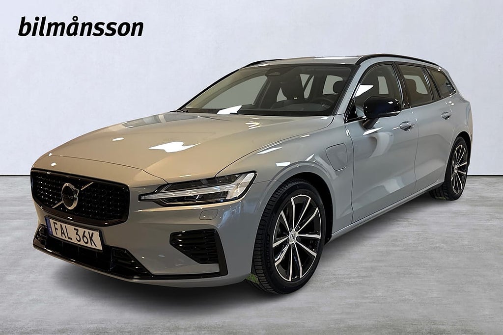 Volvo V60 T6 Plus Dark