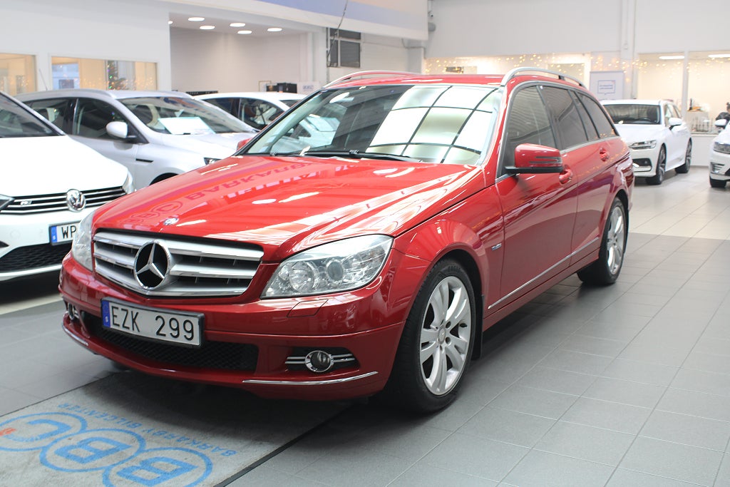 Mercedes-Benz C 180 T CGI BlueEFFICIENCY Avantgarde fullservad