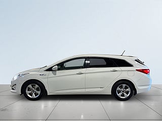 Hyundai i40 cw 1.7 CRDi Business Drag Värmare Pano Kamera S&V-hjul