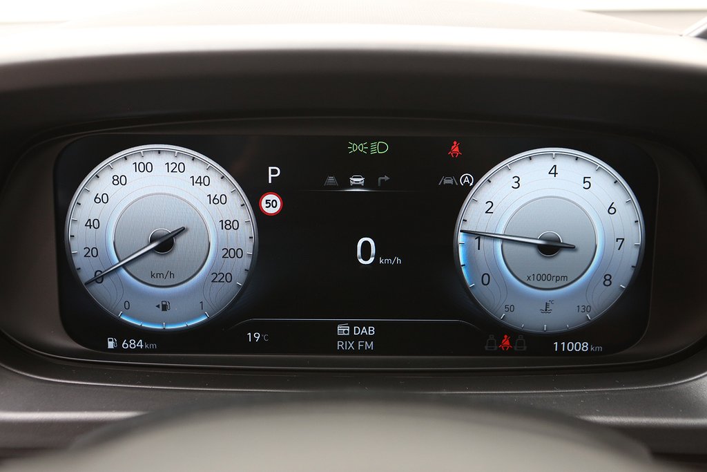 Hyundai i20 Essential 1.0 T-GDI 100HK Automat | Moms 2025