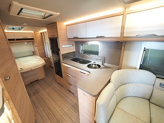 Husvagn, 2-axl Knaus Südwind 650 UX 60 Year 7 av 17