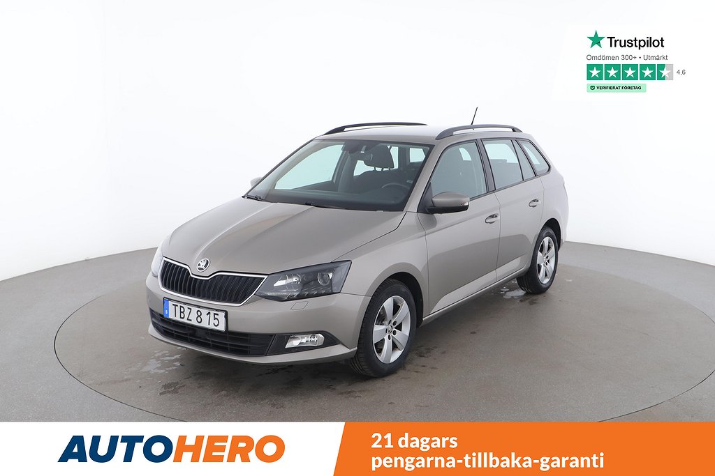 Skoda Fabia Kombi 1.2 TSI Style / Dragkrok, CarPlay, PDC-Bak