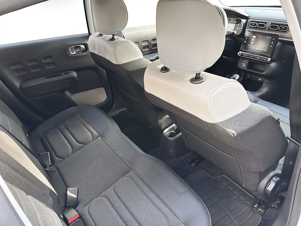 Bild på Citroën C3 Shine 1.2 PT 83hk BACKSENSORER