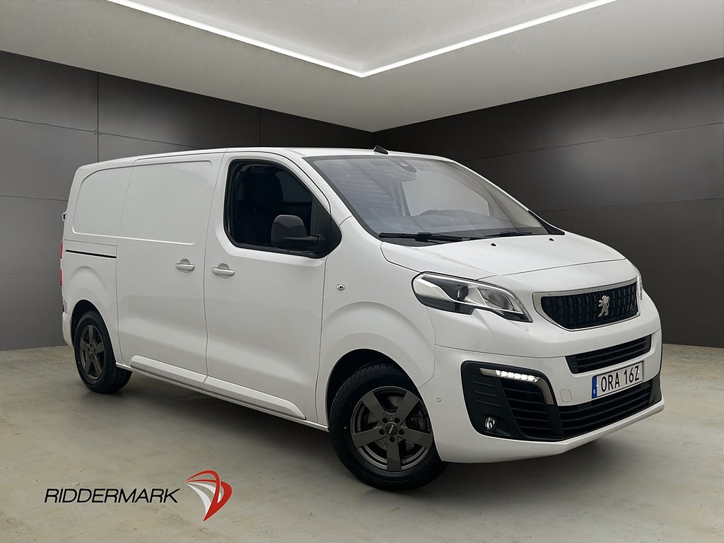 Peugeot e-Expert L2 136hk Dragkrok B-Kamera CARPLAY Moms